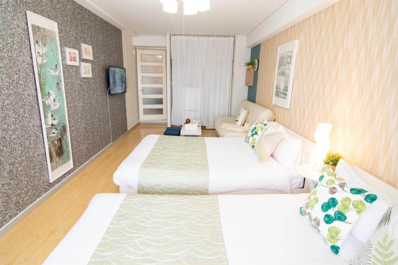 Nippombashi Art Hotel 705 Osaka Ngoại thất bức ảnh